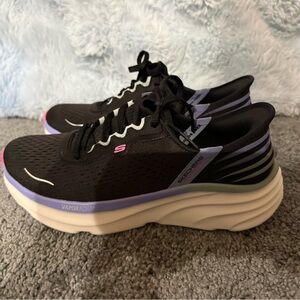 Skechers Women's Black and Lavender Sneakers